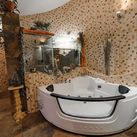 Dovolenkovy Dom Dubak * Lopej