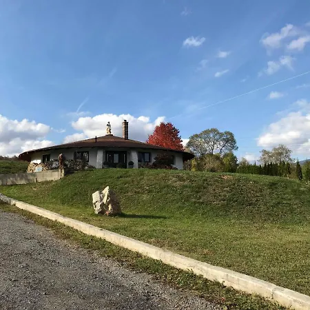 Dovolenkovy Dom Dubak Feriehus Lopej